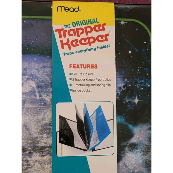 The Original Mead Trapper Keeper Binder Moon Space 1 in Ring 2 Portfolios Pocket - Picture 9 of 14